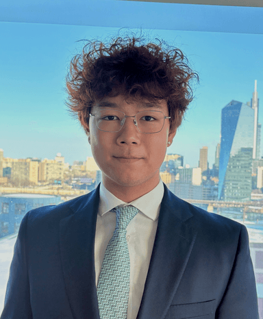 Will Zhang headshot